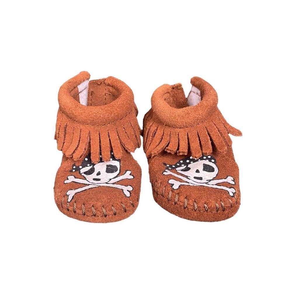 Minnetonka baby-boys Free Range Mama Sail Into Mystic (Infant)​​​​​